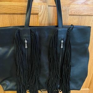 Silpada Dakota All leather Tote